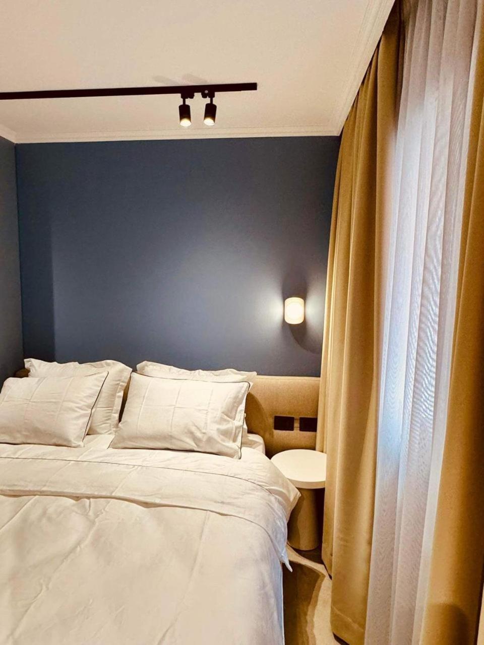 Lili'S Tirana Center Apartments Экстерьер фото